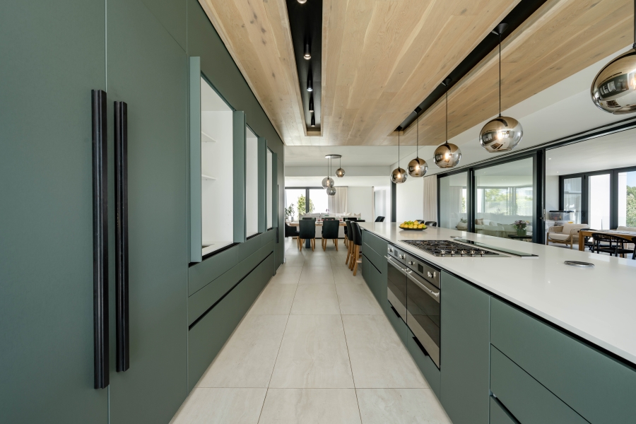 4 Bedroom Property for Sale in Brackenridge Western Cape